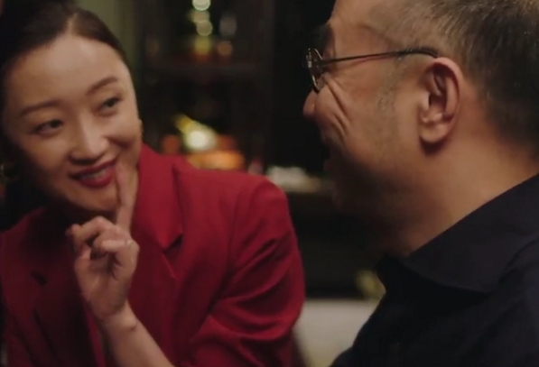 《妻子的选择》孙莉：曾是唐人一姐，嫁黄磊宠18年，今年复出搞事业