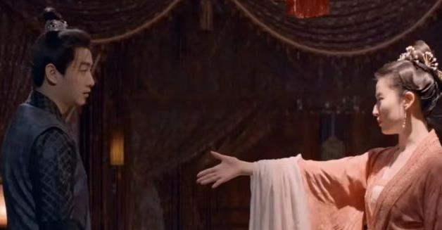 《梦华录》前期是使劲的夸，后期是嘲讽。疯狂营销迎来了反噬