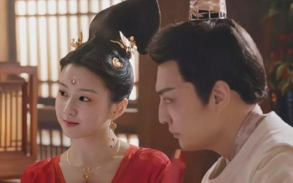 《花朝秋月夜》刚上线一天，口碑出炉！打分评价都“一针见血”