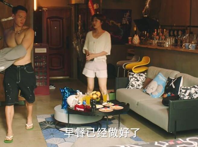 《妻子的选择》极度渴望爱的小雨， 她爱的低进尘埃里，甚至为此付出了生命的代价