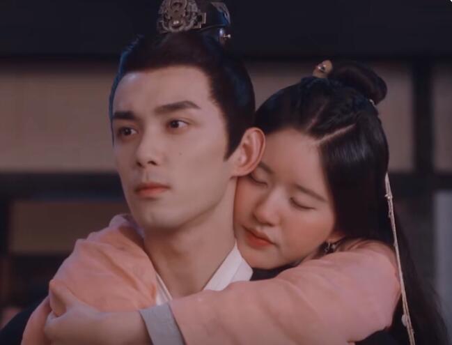《星汉灿烂》：原著中未播的高甜镜头，凌不疑放手后程少商紧紧抱着凌不疑