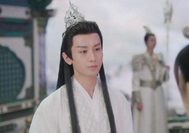 《沉香如屑》：你黯然离开，却不知推开你的人的心更痛