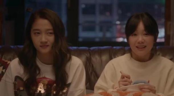 《二十不惑2》姜小果谈恋爱，段家宝不请自来，好事要分享。