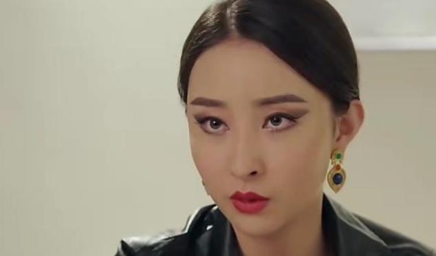 《勇者无惧》冷血女杀手荆棘，竟爱上了来自于警方的男主吴惧！