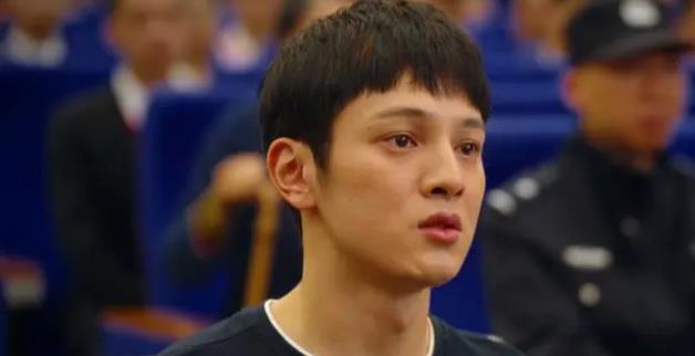 《底线》舆论究竟能不能决定审判结果？