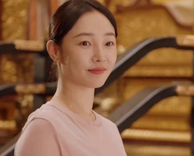 《我们这十年》展现出了很多的时代特色以及深厚的文化底蕴