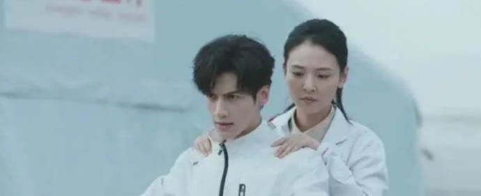 《追光者》展示这样一个群体