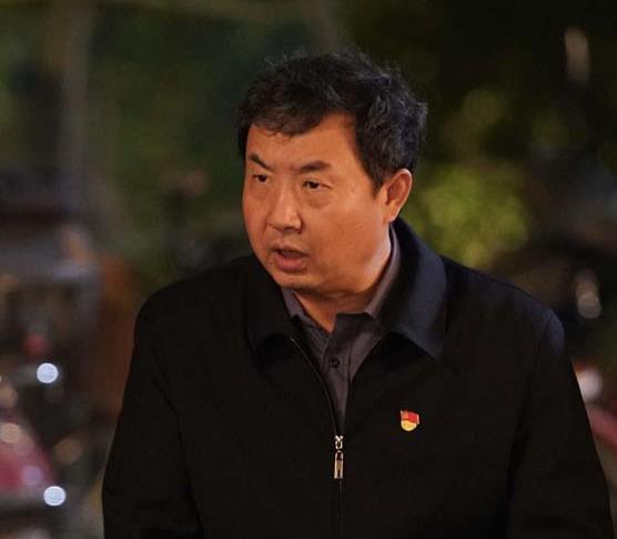 《县委大院》实力派戏骨飙戏，李来有角色鲜活接地气