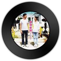 《请你爱我》与《明明》哪首旋律更温柔