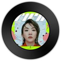 《Live It Up》比《不需要男朋友》哪首歌使人陶醉