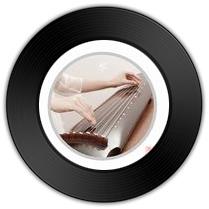 《大鱼》与《山居吟》哪首袅袅余音