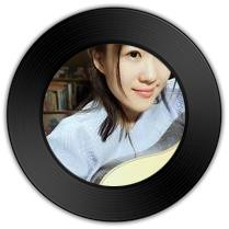 《莫名我就喜欢你》与《爱要坦荡荡》哪首旋律更温柔