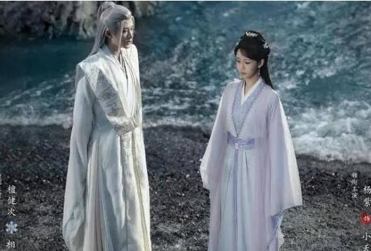 《长相思》小夭知道自己被相柳睡了吗？