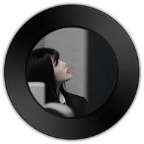 《落空 》与《 拜托拜托》哪首时光蹉跎 