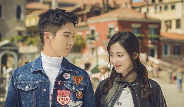 《最灿烂的我们》传统媒体背景不合时宜