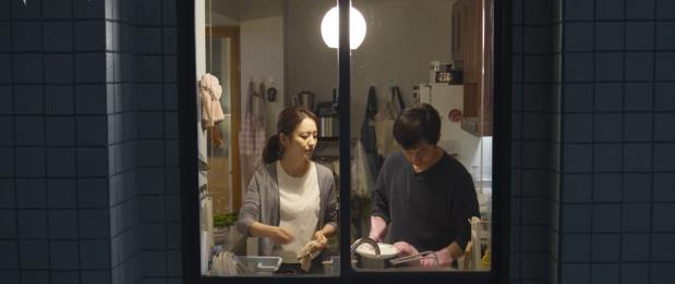 《我经过风暴》重视家庭暴力话题，全国热播中