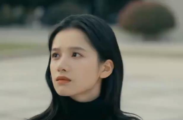 《他从火光中走来》林陆骁和南初的缘份五年前就已注定