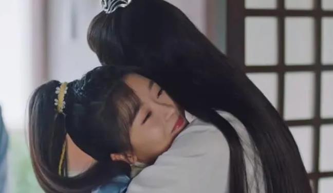 女主一开始回绝男主，男主被药懵后女主逐渐折服