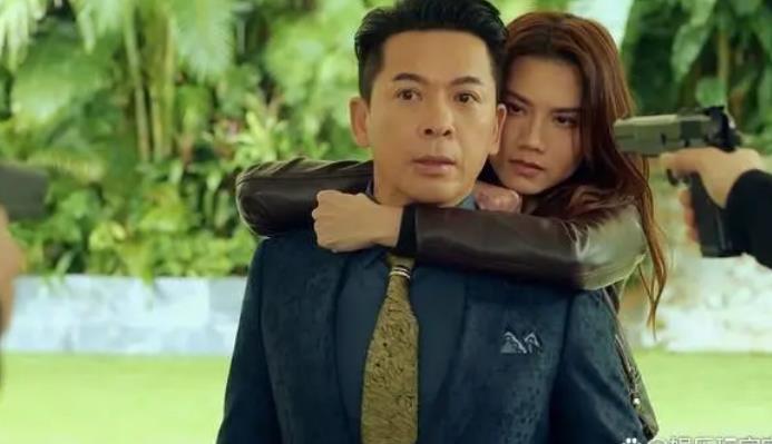 家明和晓晨的感情动人至深，《叠影狙击》情感恩怨令人难忘