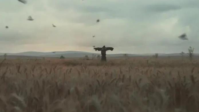 明代背景下的《繁城之下》剧情走向批评