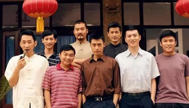 《似火流年》服装遭质疑，造型与年代不符合