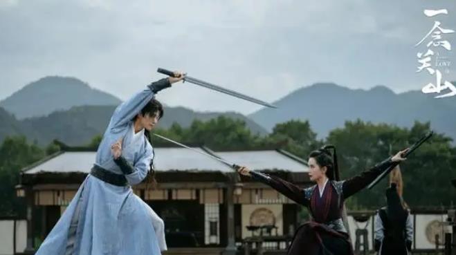 唐嫣、刘宇宁主演《一念关山》热播，开播关注度一直居首