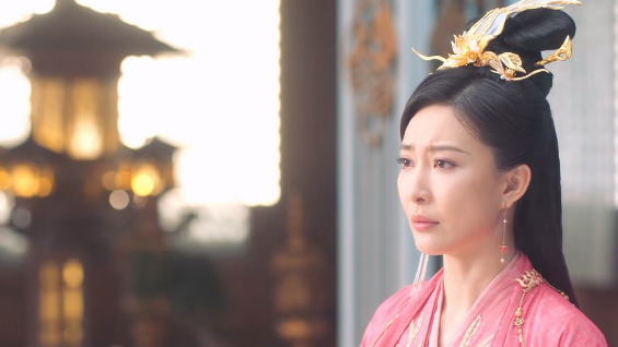 震撼！《神隐》古晋亲手拿到第一份火凤仙元