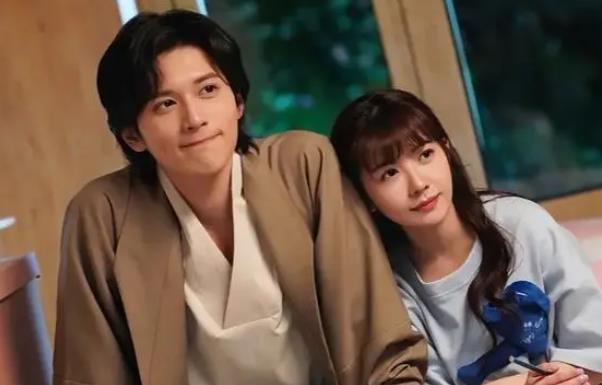 《金屋藏夫》与《暗格里的秘密》，两种不同风格的剧情表达