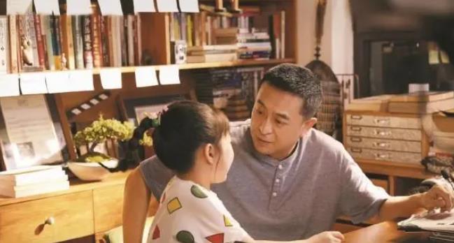 张嘉益、王晓晨加盟，马广源编剧力作《欢乐家长群》即将上映！