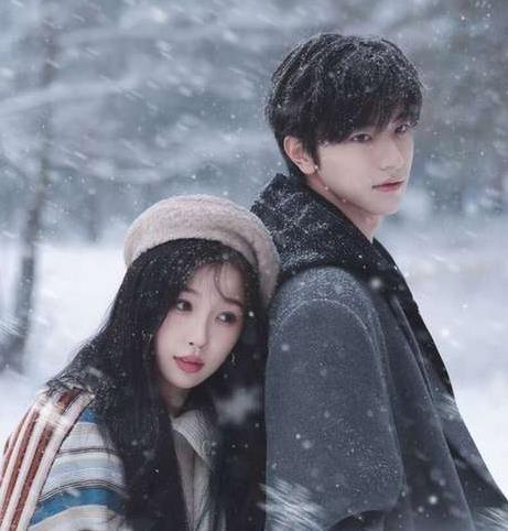 追梦少女与“无冕之王”携手并肩，《嘘，国王在冬眠》励志剧震撼来袭